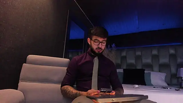 MarkWalker   online show from March 2025 10:24:01 AM