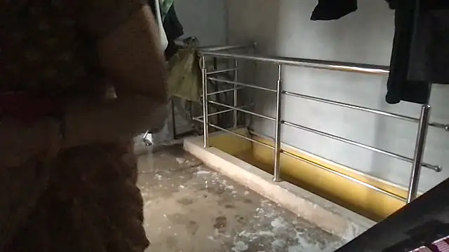 Riyasingh9 online show from September 2025 04:06:01 AM