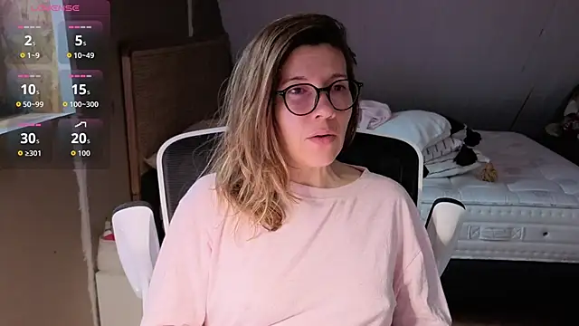 Lina lou4 online show from February 2026 04:33:01 PM