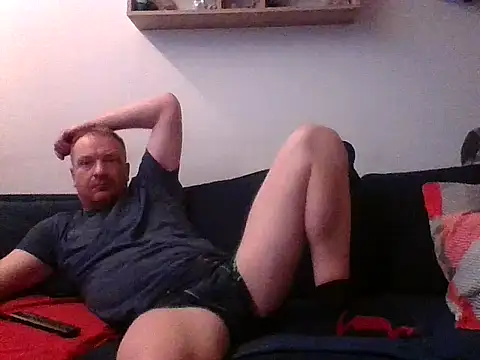 82liska online show from February 2026 02:56:02 PM