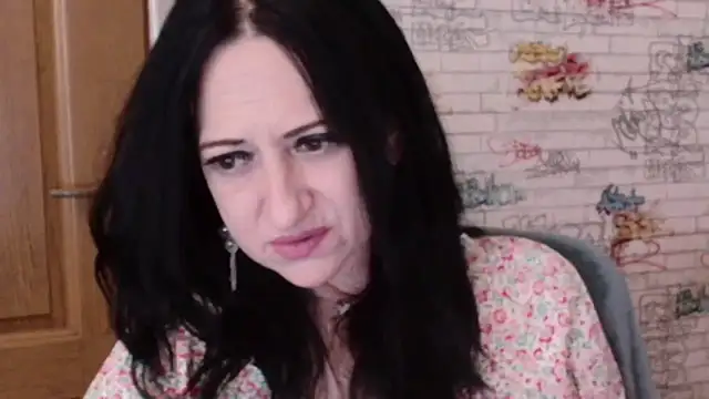 DebraMilf online show from June 2026 01:12:02 AM