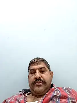 Amandev7 online show from October 2025 03:18:01 AM