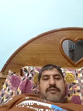 Amandev7 online show from March 2026 04:44:02 PM