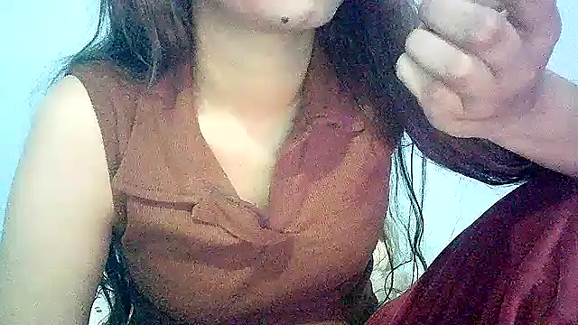 Snapshot of lovelydesi21 chatting on January 2025 07:40:01 PM lovelydesi21 online show from January 2025 07:40:01 PM