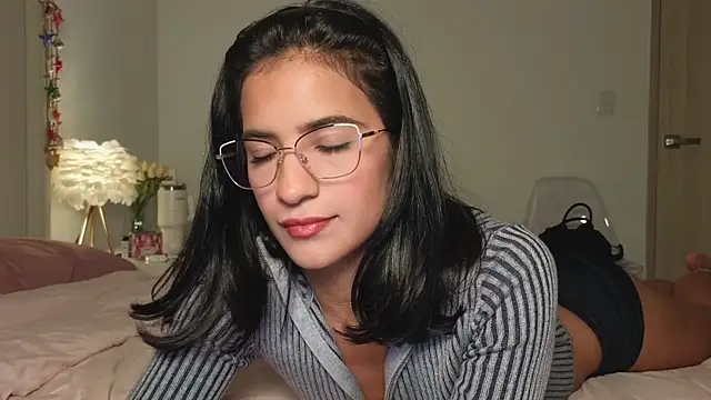 I am kat online show from March 2026 02:01:02 AM