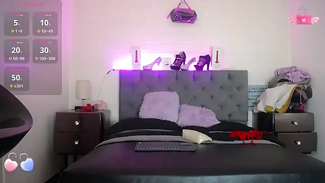 louise nails online show from January 2025 12:16:01 PM