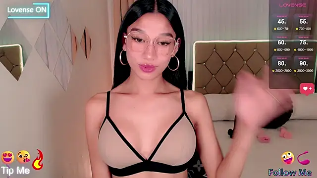 Snapshot of FuckDoll_Nathalie chatting on February 2025 08:22:02 PM FuckDoll Nathalie online show from February 2025 08:22:02 PM