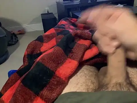 Snapshot of northcock87 chatting on December 2024 01:29:01 AM northcock87 online show from December 2024 01:29:01 AM