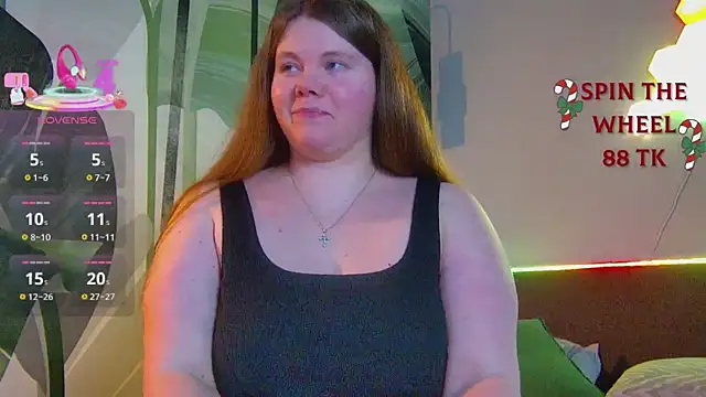 Snapshot of RubyValen chatting on December 2025 01:10:01 AM RubyValen online show from December 2025 01:10:01 AM