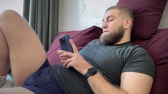 Snapshot of Bear_bear_ chatting on March 2025 05:54:01 AM Bear bear online show from March 2025 05:54:01 AM