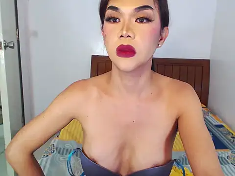 YourPlayMates online show from February 2025 06:56:02 PM