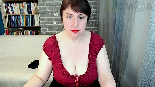 Snapshot of Rainbow_lady chatting on February 2026 06:57:02 AM Rainbow lady online show from February 2026 06:57:02 AM