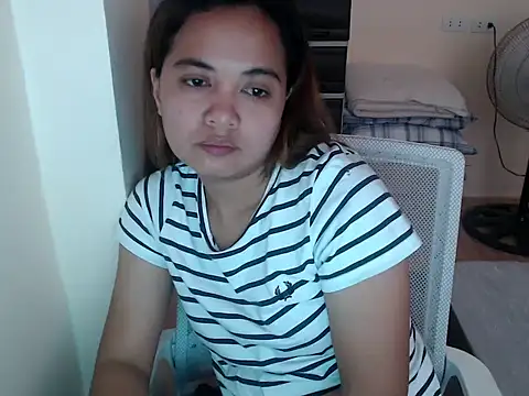 xTheLastVIRGINx online show from February 2026 07:43:02 AM