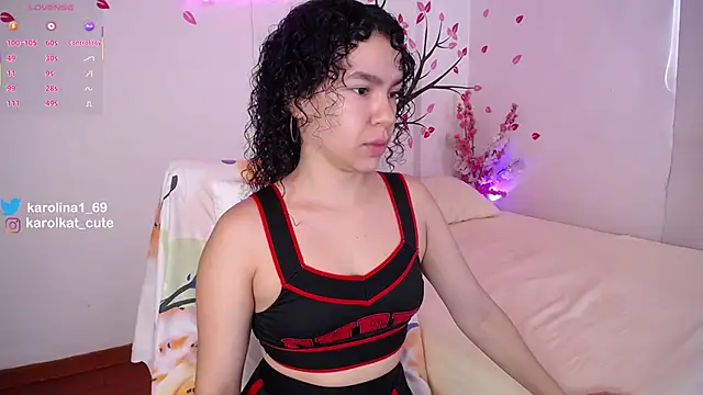 Karolina 1 online show from September 2025 02:19:01 PM