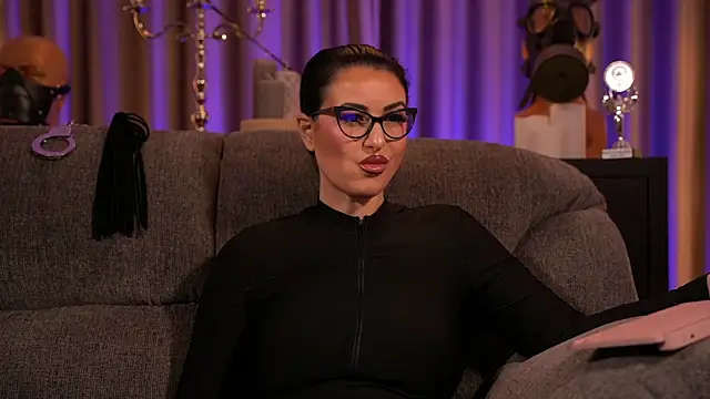 kelly kent online show from February 2025 03:26:02 AM