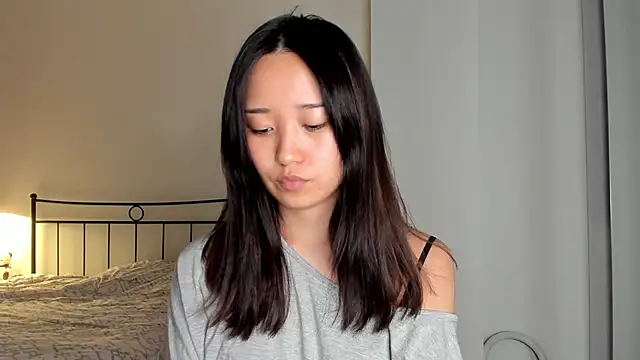 julias tapes online show from February 2025 09:14:01 PM