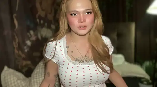 Claire Brooke online show from February 2025 07:06:01 PM