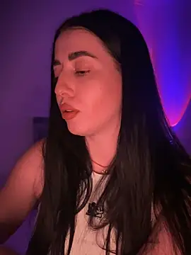 Emylia online show from February 2025 01:05:02 AM
