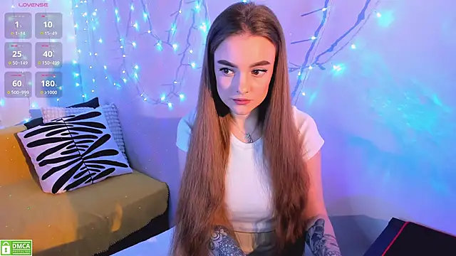 xwiuiwx online show from February 2025 09:15:02 PM