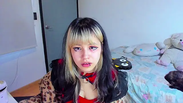 Snapshot of Akane-Mou chatting on December 2024 09:52:01 PM Akane-Mou online show from December 2024 09:52:01 PM