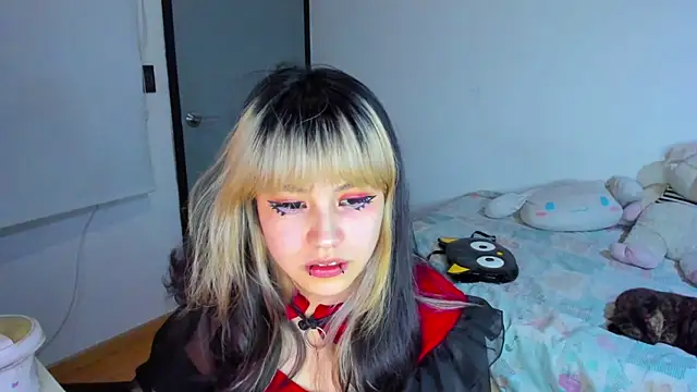 Snapshot of Akane-Mou chatting on December 2024 12:54:01 AM Akane-Mou online show from December 2024 12:54:01 AM