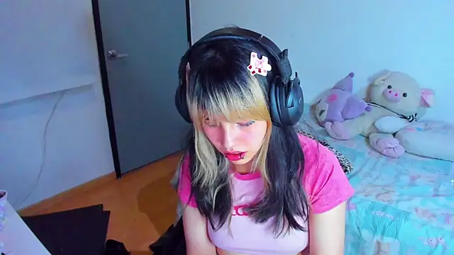 Snapshot of Akane-Mou chatting on January 2025 07:59:02 AM Akane-Mou online show from January 2025 07:59:02 AM