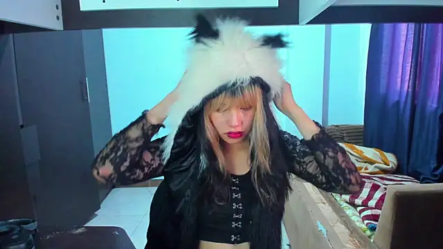 Snapshot of Akane-Mou chatting on January 2025 02:47:01 PM Akane-Mou online show from January 2025 02:47:01 PM