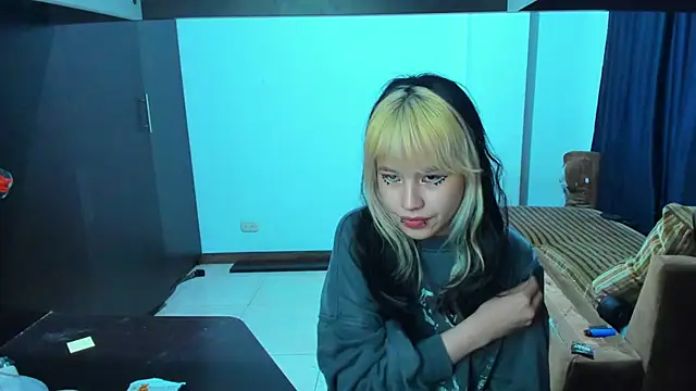 Snapshot of Akane-Mou chatting on February 2025 07:15:01 AM Akane-Mou online show from February 2025 07:15:01 AM