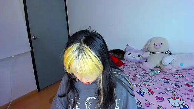 Snapshot of Akane-Mou chatting on February 2025 08:25:02 AM Akane-Mou online show from February 2025 08:25:02 AM