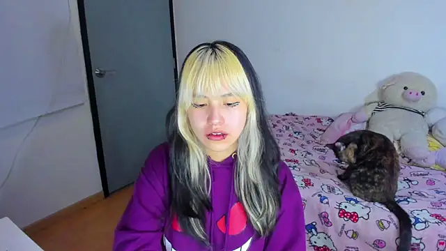 Snapshot of Akane-Mou chatting on March 2025 08:07:01 AM Akane-Mou online show from March 2025 08:07:01 AM