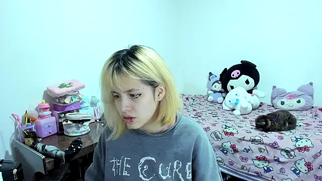 Snapshot of Akane-Mou chatting on September 2025 04:27:02 AM Akane-Mou online show from September 2025 04:27:02 AM