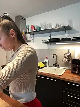 spottyyy online show from February 2026 10:36:01 AM