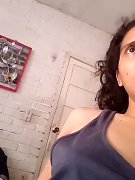 valeriaswang Lucas online show from March 2026 02:24:02 PM