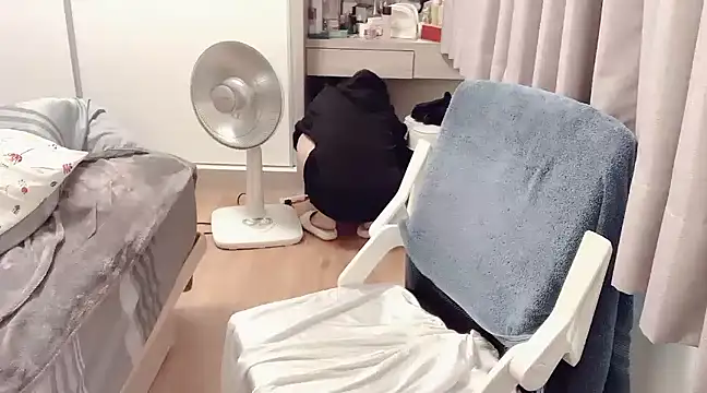 tw yaya online show from February 2025 07:30:02 AM