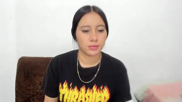 Snapshot of majo_rose chatting on February 2025 01:58:02 AM majo rose online show from February 2025 01:58:02 AM