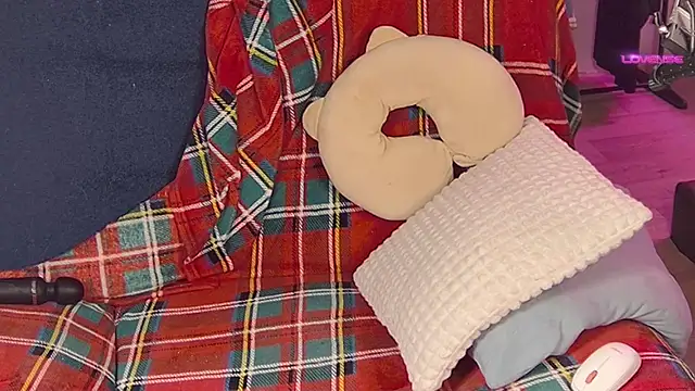 cutenessa online show from January 2025 03:06:02 AM