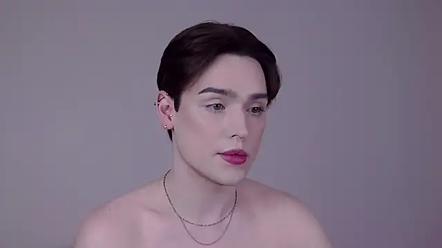 RobbyCharming online show from May 2026 07:04:02 AM