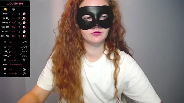 Snapshot of BubbbleGumm chatting on February 2025 07:05:02 PM BubbbleGumm online show from February 2025 07:05:02 PM
