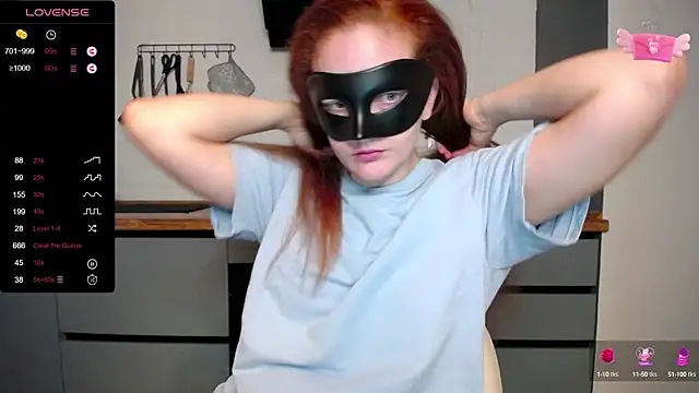 Snapshot of BubbbleGumm chatting on March 2025 03:40:02 PM BubbbleGumm online show from March 2025 03:40:02 PM