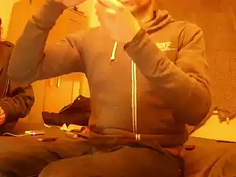 uk-bobbie-uk online show from January 2025 07:02:02 PM