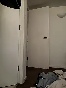 uk-bobbie-uk online show from March 2025 06:11:01 PM