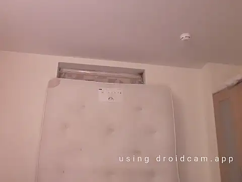 uk-bobbie-uk online show from March 2025 04:45:01 PM