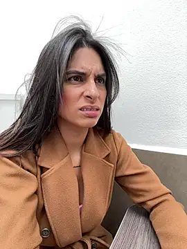 charlotte stevenss  online show from March 2025 07:05:01 PM