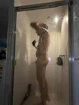 OSIRlS online show from February 2026 01:56:02 AM