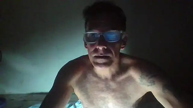 CaptainFox online show from July 2026 02:05:17 AM