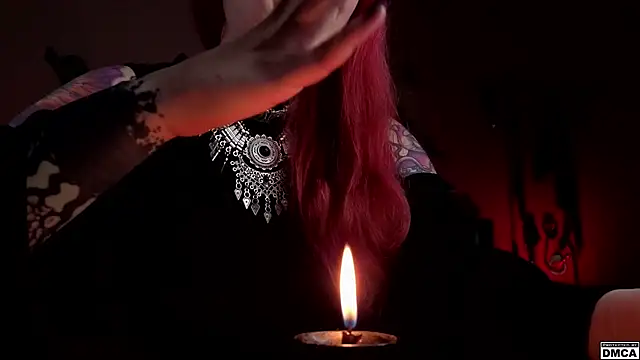 Amanita  Pantherina online show from December 2025 01:06:01 PM