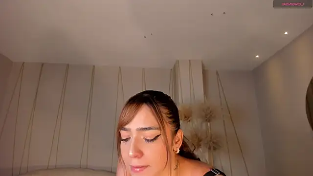 MariamRivera  online show from January 2025 03:44:02 AM