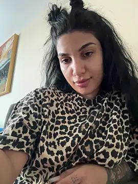 Samira30 online show from September 2025 04:52:02 PM