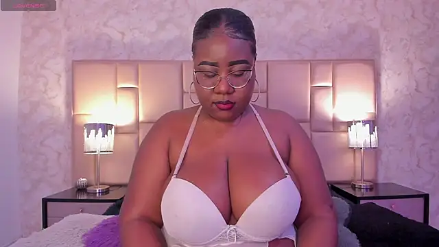 Darnellqueen online show from February 2025 04:05:02 AM