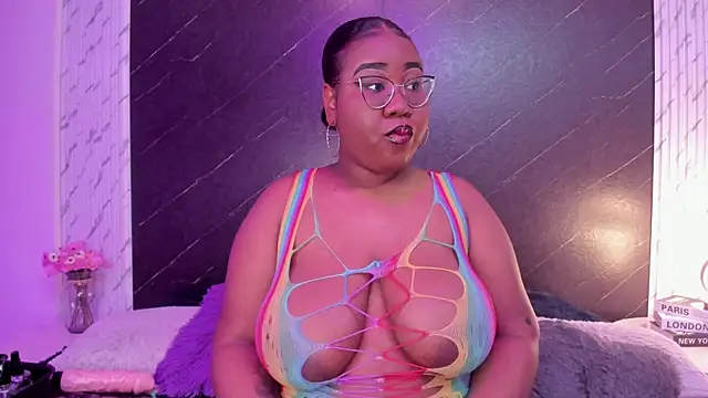 Darnellqueen online show from September 2025 03:52:01 AM